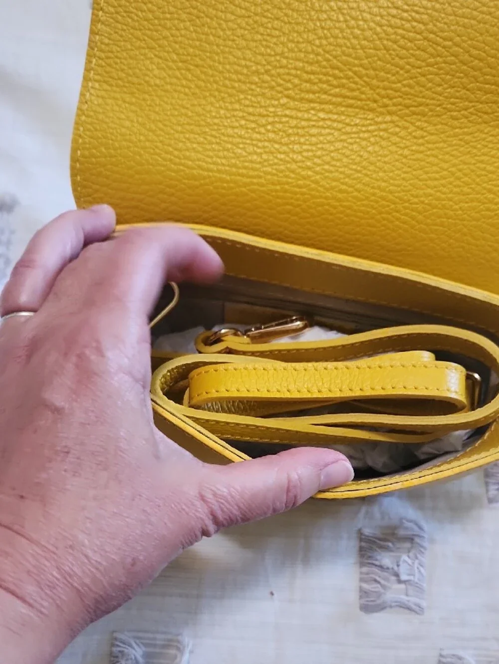 Italian Leather Women’s Saddle Crossbody Bag with Gold Ring Accent And Stap